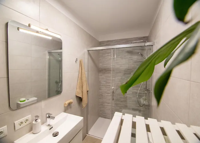 Loropalm アパート